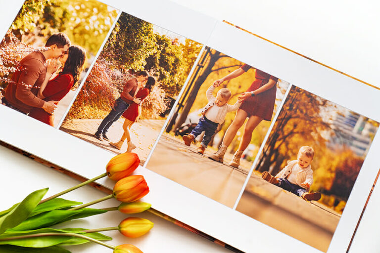 calendar for 2022 with a photo of boy and photobook from a family photo shoot.